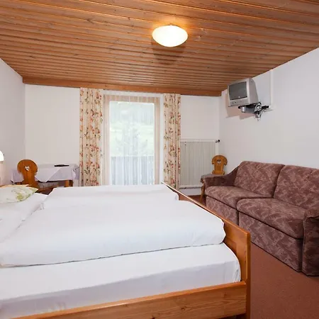 Konukevi Haus Barbara 3*