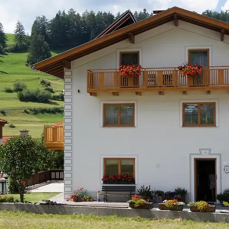 Haus Barbara Guest house *